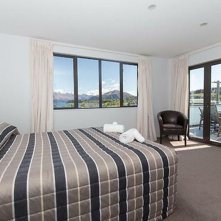 Kylie'S Castle Villa Wanaka Exterior foto